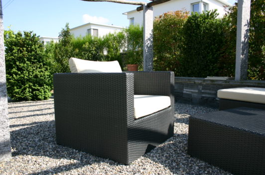 Der Frühling kommt schneller, als man denkt! Höchste Zeit für wetterfeste Loungekissen!