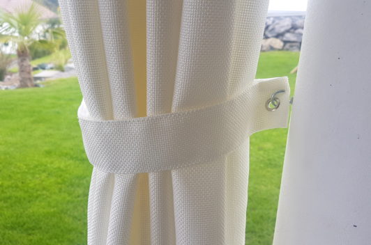 Wetterfeste Outdoor-Vorhänge aus high-tech Stoffen!